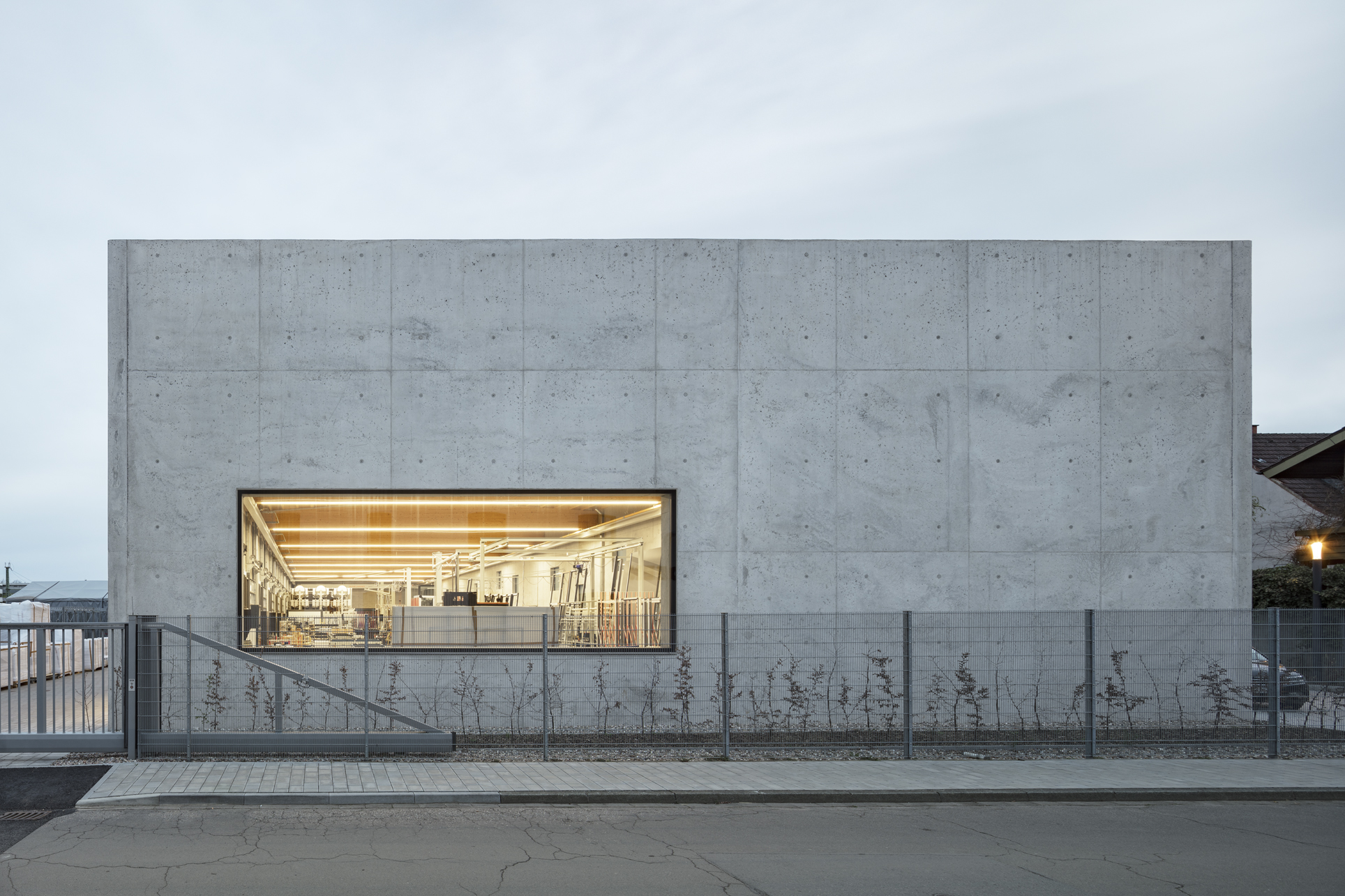 Produktionserweiterung Halle 2 rossmanith fenster + fassade